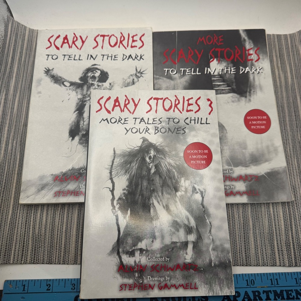 Scary Stories to Tell in the Dark Trilogy Alvin Schwartz Stephen Gammell 3 Book